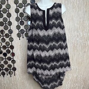 Maurices Black and White Patterned hi low Sleeveless Top